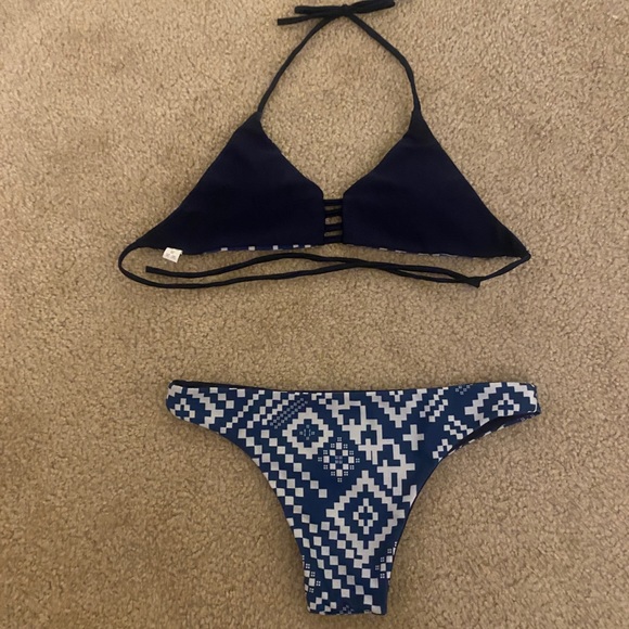 NBW - Blue Aztec Reversible Style Bikini - Picture 2 of 3
